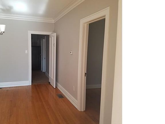 5th image of 5650 W 63rd Pl #1F