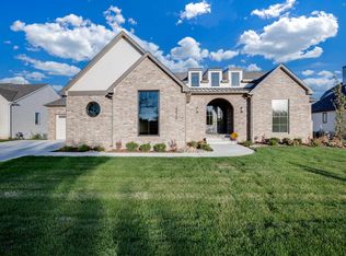 4620 N Ridge Port St, Wichita, KS 67205