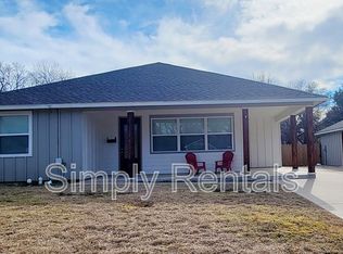 1709 Sycamore St, Commerce, TX 75428