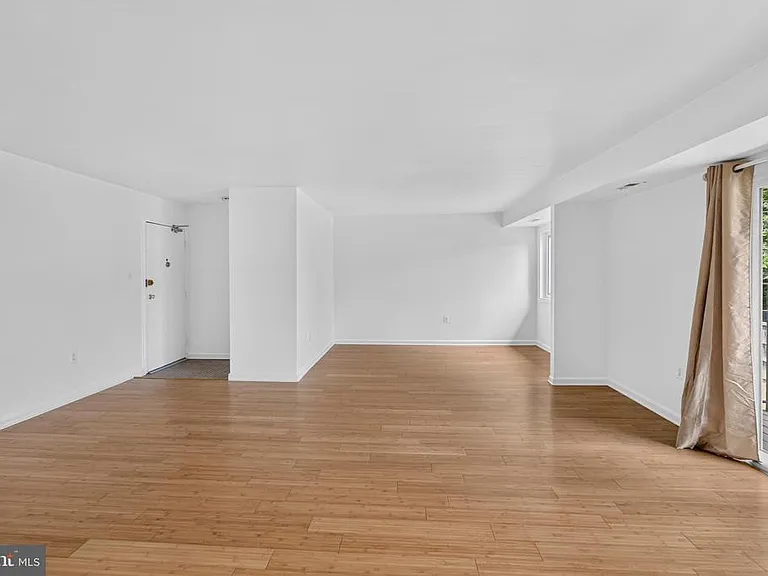 204 Park Terrace Ct SE #28 — Photo 9