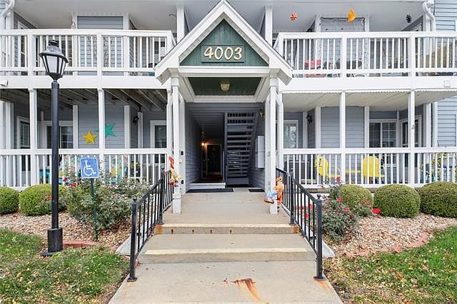 1st image of 4003 S Crysler Ave APT 5