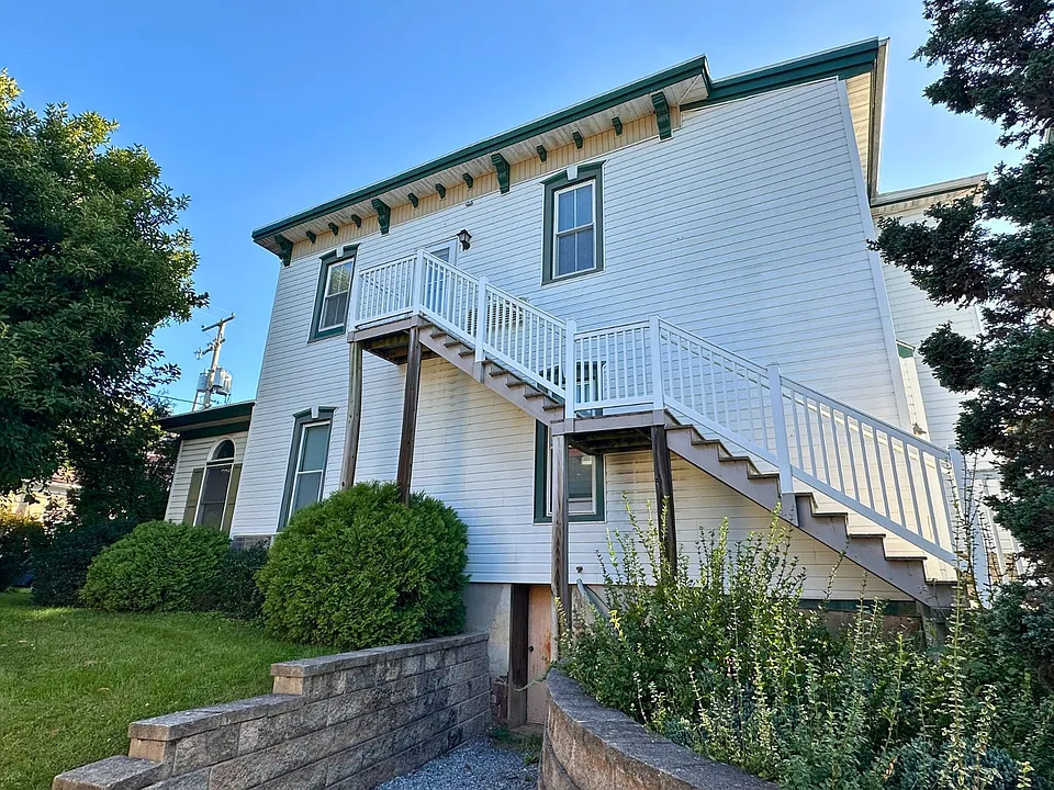 111 W Main St #C