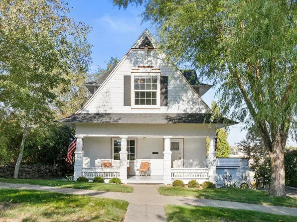 406 W Broadway Ave, Ritzville, WA 99169