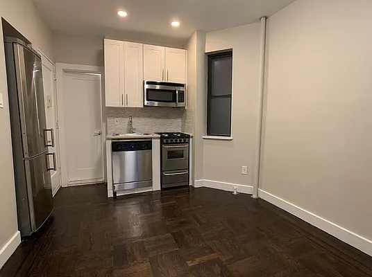 Rented by Tourma Realty LLC | media 6