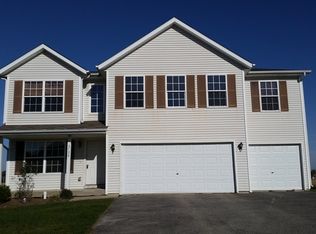 4128 Milkweed Dr, Poplar Grove, IL 61065