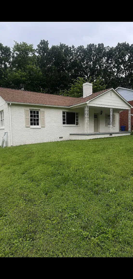 3 bed, 1426 sqft, $1,400 — Photo 1