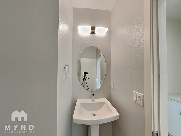 236 Log Pond Ln — Photo 14