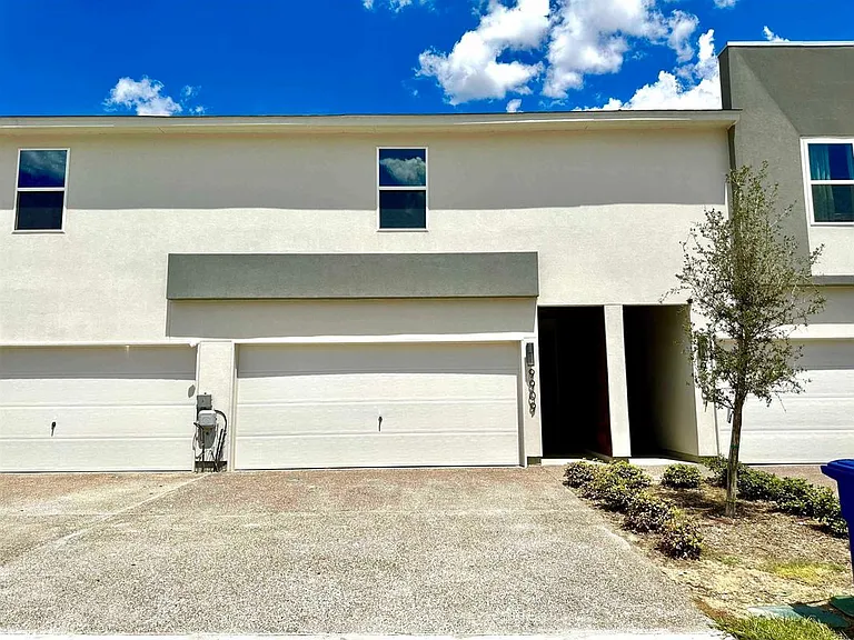 9909 Bijan Dr — Photo 1