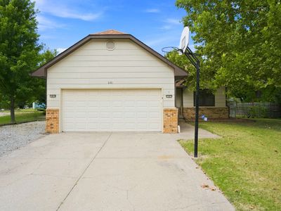 601 Joye St, Andover, KS, 67002