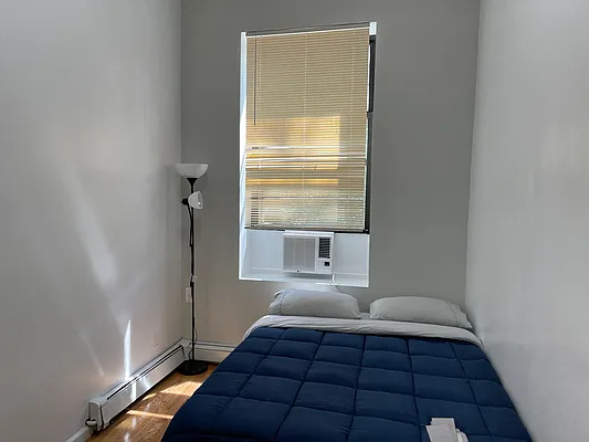 Rented by 18 REALTY | media 23