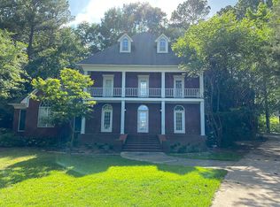 104 Crossbow Dr, Starkville, MS 39759