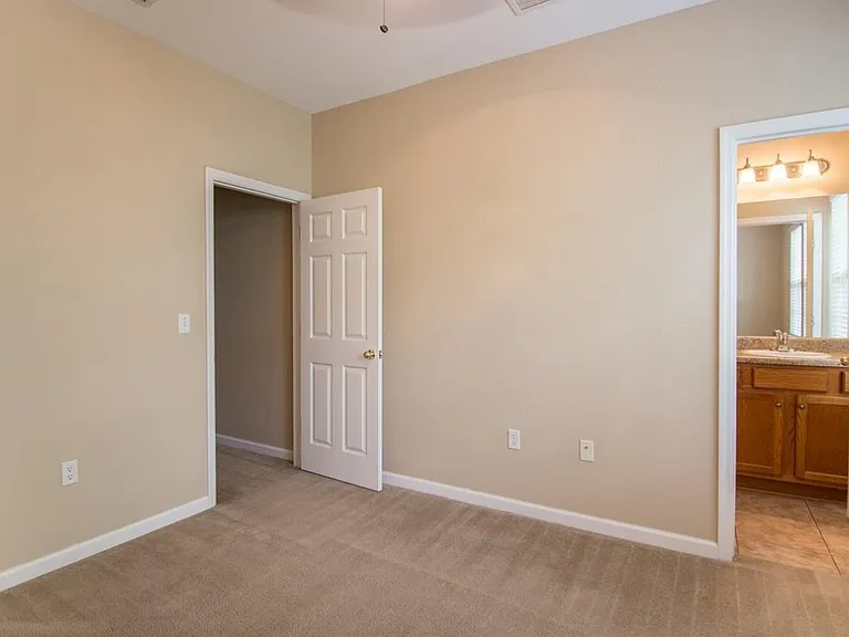 2293 Del Carmel Way — Photo 21