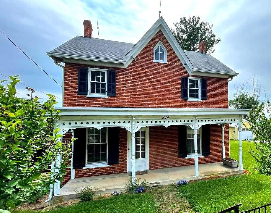 214 S Main St, Boonsboro, MD 21713 Zillow