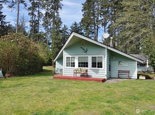 836 Schooner Ct SE, Ocean Shores, WA