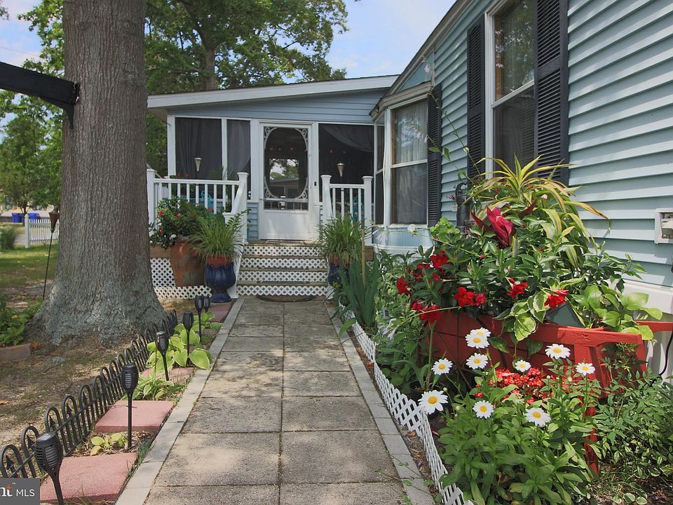1st image of 25987 S Oak St #37328