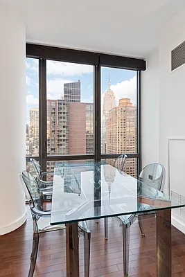 Rented by Compass | media 22