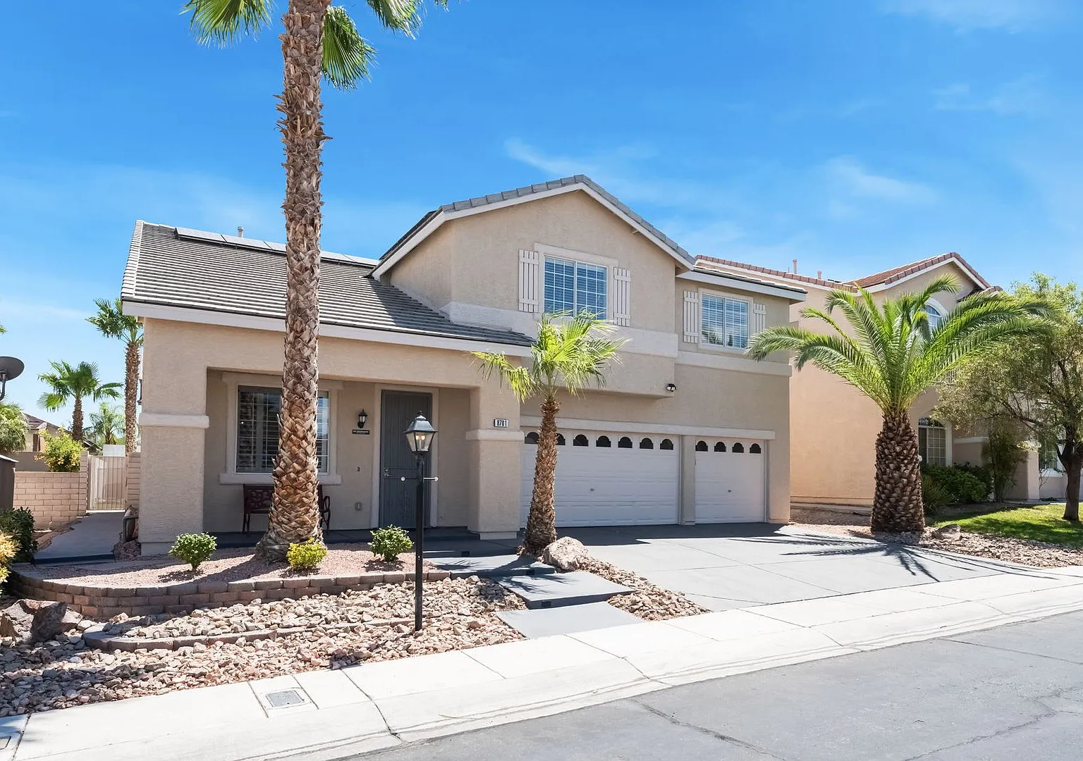 Welcome home to this spacious 5-bedroom, 2.5-bath Northwest Las Vegas home — Photo 3