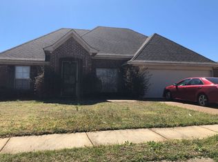121 Clearview Dr E, Madison, MS 39110