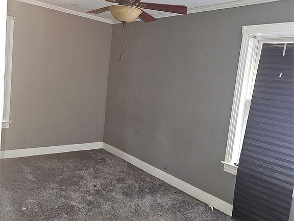 3rd image of 18071 Pennington Dr