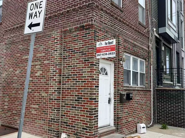 2128 S 5th St Frnt 2, Philadelphia, PA 19148