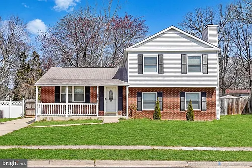 1209 Marton St Photo 1