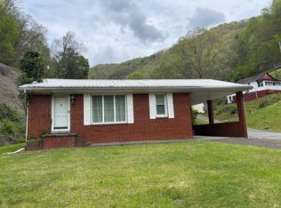 1011 Kennel Branch Rd, Oakwood, VA 24631