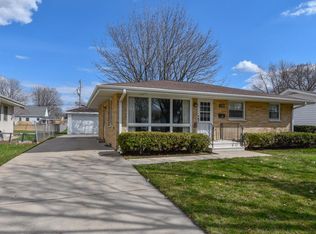 1108 N Locust St, Green Bay, WI 54303