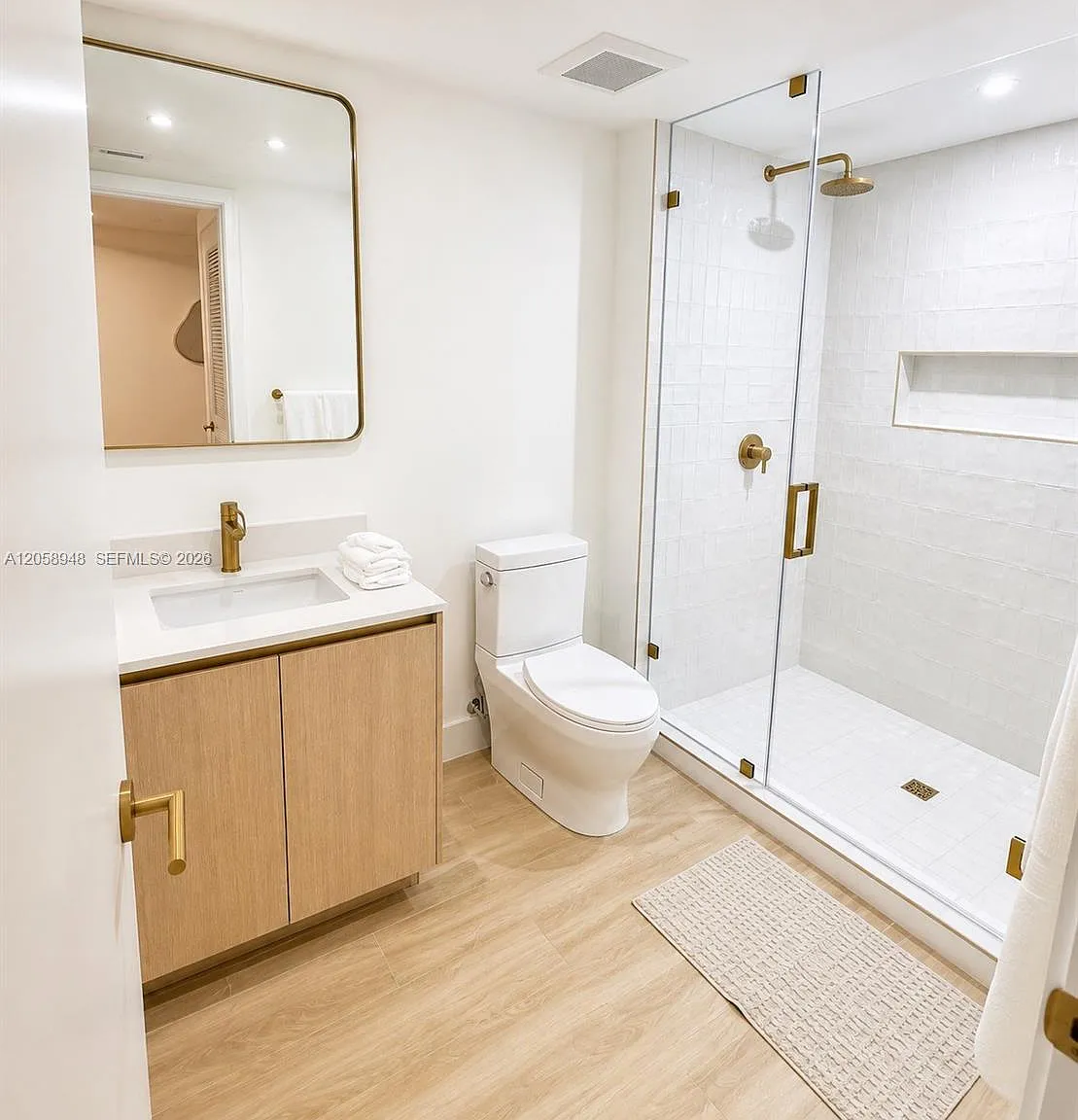 The Standard Residences — Photo 4
