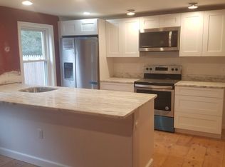 263 South St, Foxboro, MA 02035