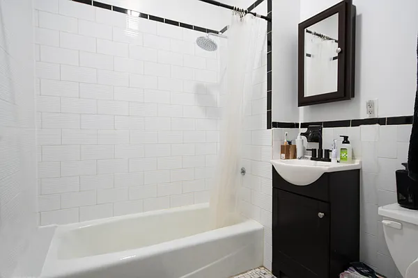 Rented by Corcoran | media 22