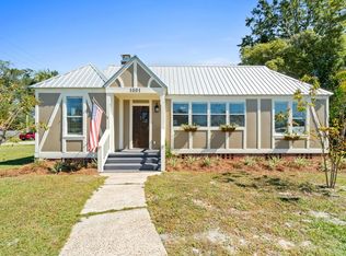 1001 Garrison Ave, Port Saint Joe, FL 32456