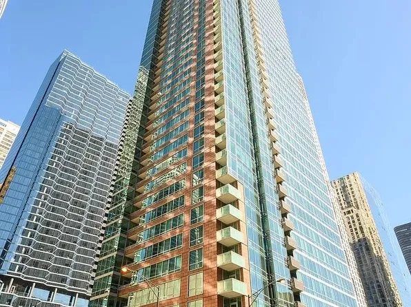 505 N McClurg Ct, Chicago, IL