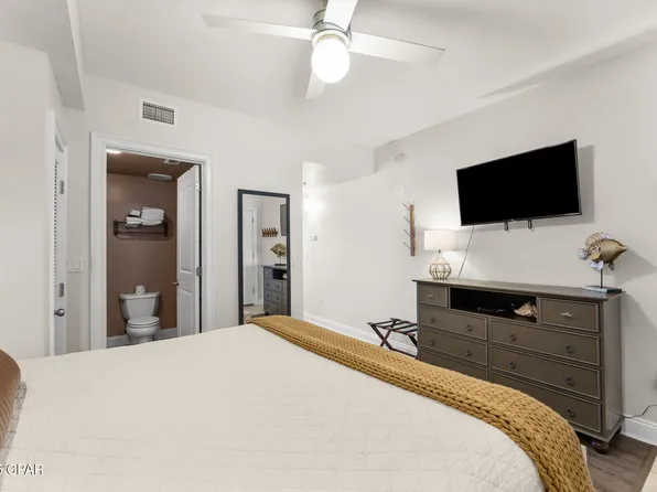 114 Carillon Market St #204, Panama City Beach, FL 32413
