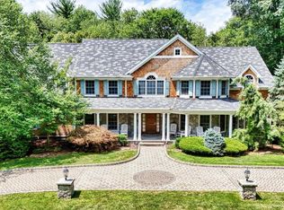1 Cedarwood Ln, Saddle River, NJ 07458