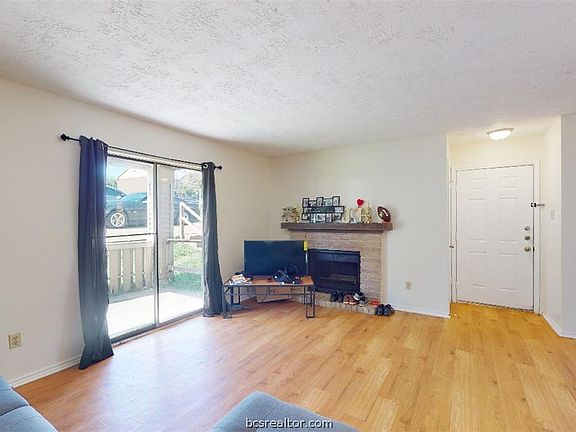 5th image of 1005 Spring Loop APT D