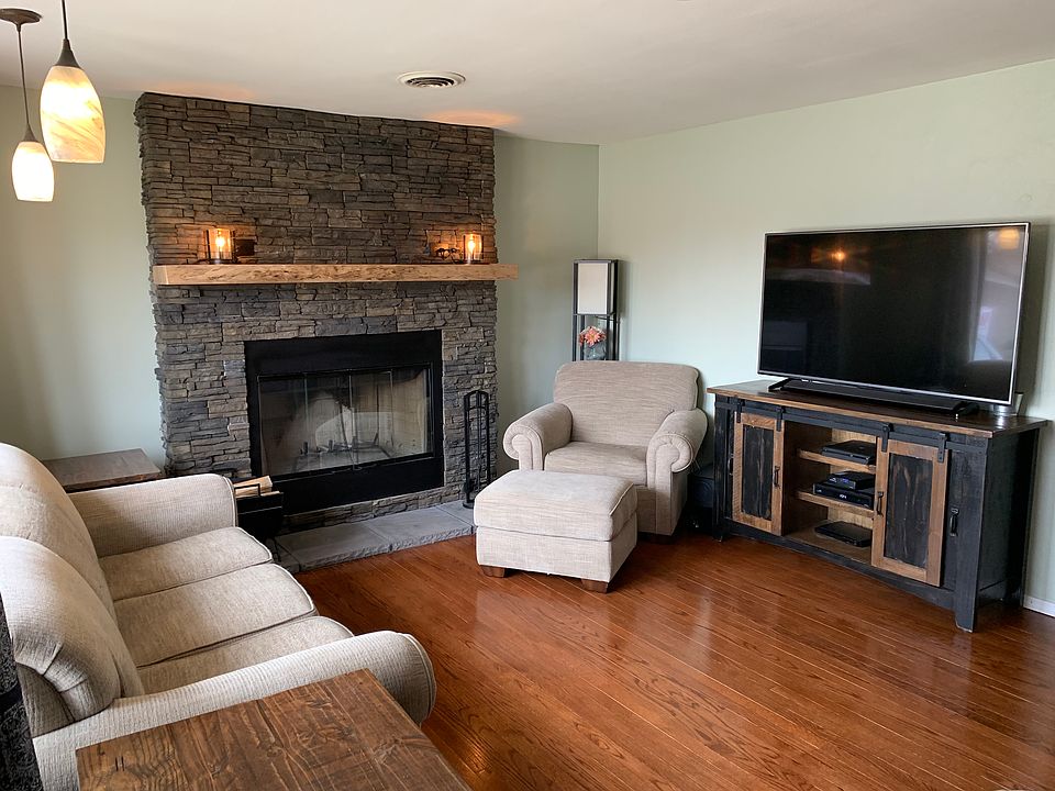 7508 Humbert Rd, Godfrey, IL 62035 Zillow