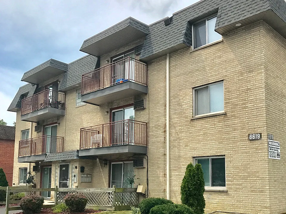 6619 Oak Forest Ave #4