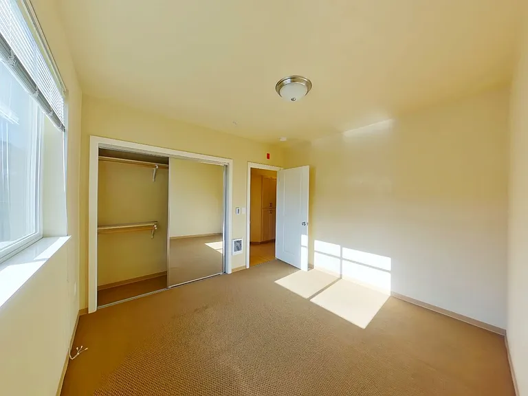 Midtown Apartments — Photo 51