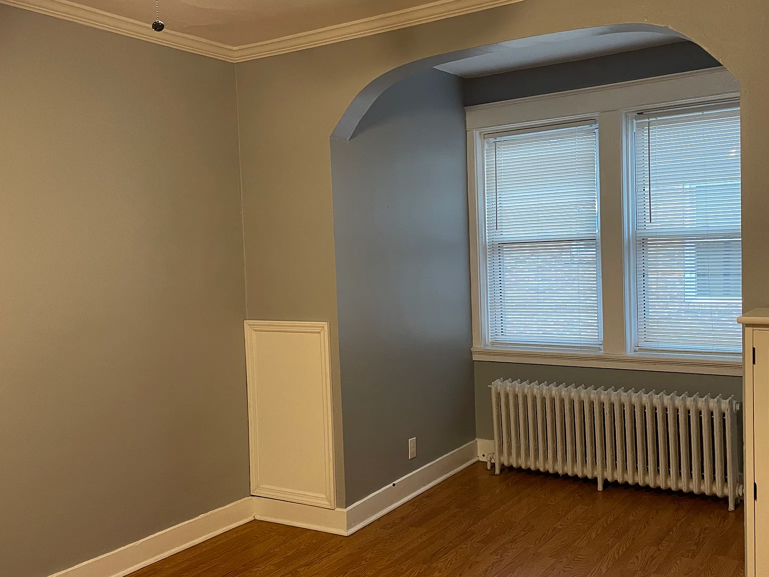 708 N Sheridan Ave — Photo 2