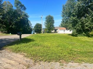 Garden St, Walker, MN 56484