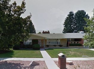 2836 Country Club Dr, Colorado Springs, CO 80909