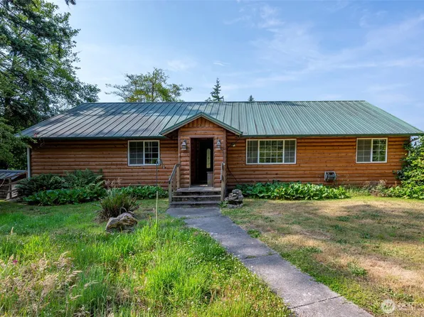 216 Torrence Lane, Oak Harbor, WA 98277