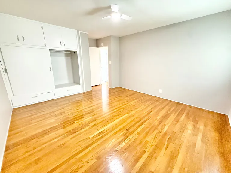 106 Mira Mar Ave — Photo 12