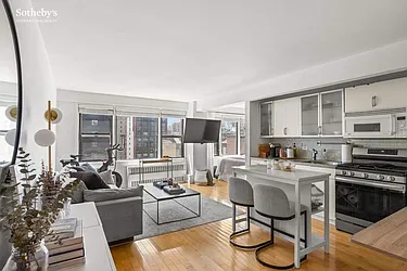 Rented by Sotheby's International Realty