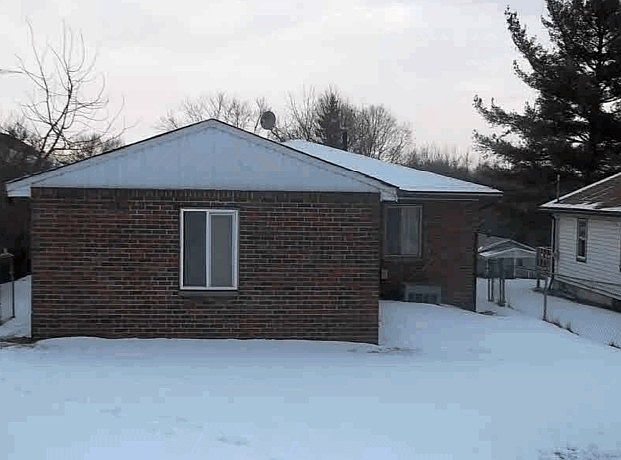2nd image of 2358 & 2360 Congo St