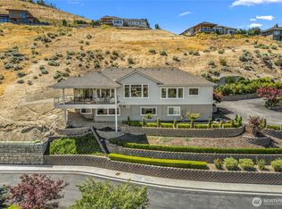 1776 Broadway Pl, Wenatchee, WA 98801