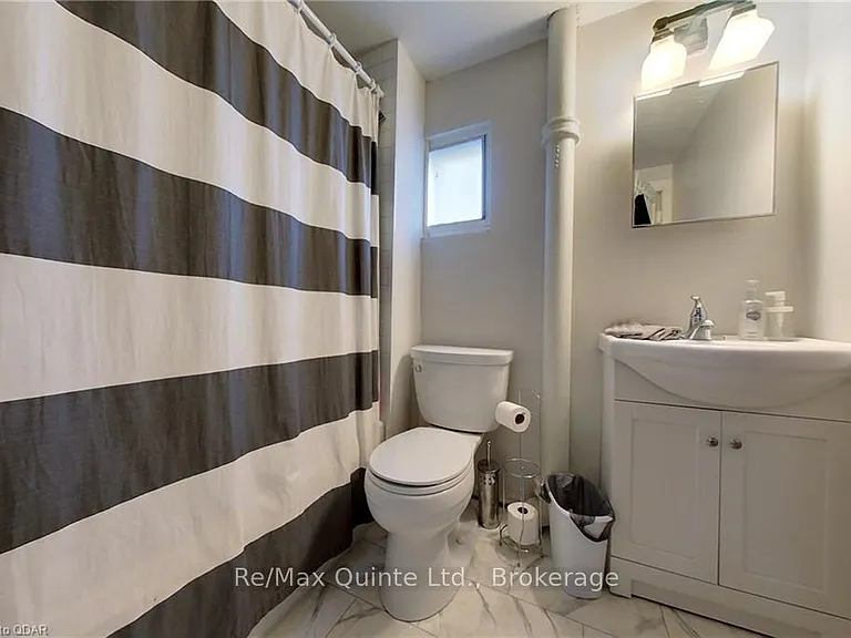 218 Coleman St — Photo 23