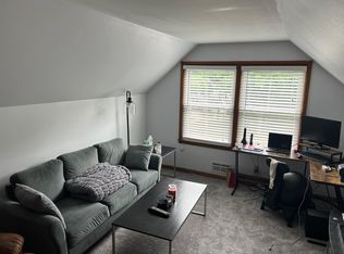 4033 S 2nd St, Milwaukee, WI 53207