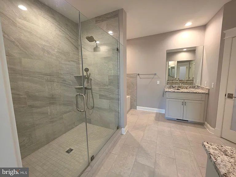 94 Wolf Creek Cir — Photo 25