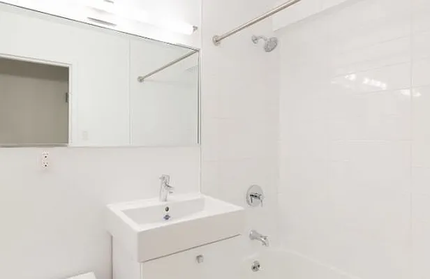 Rented by NY Living Solutions | media 2